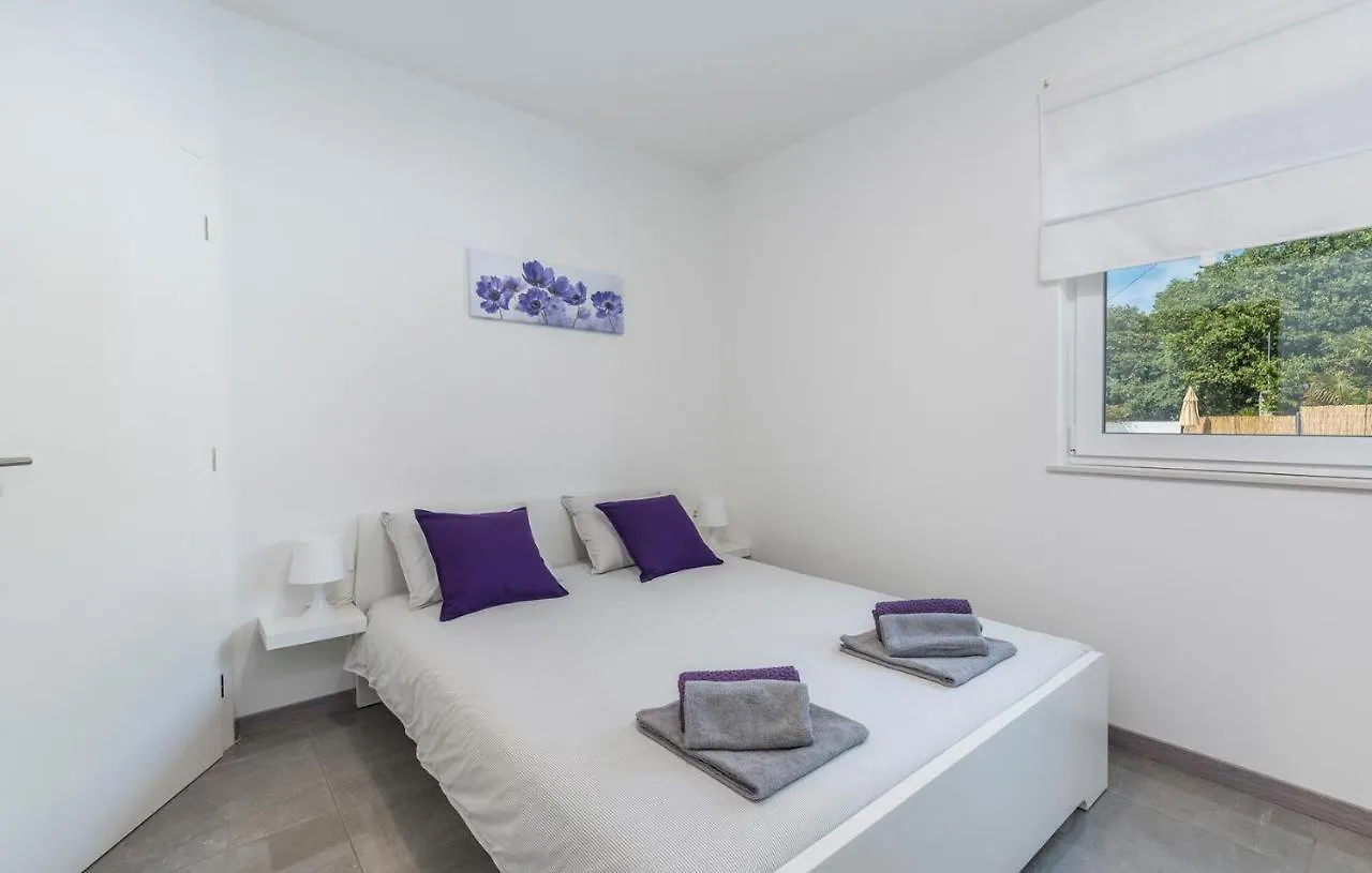 Villa Barbella Tinjan