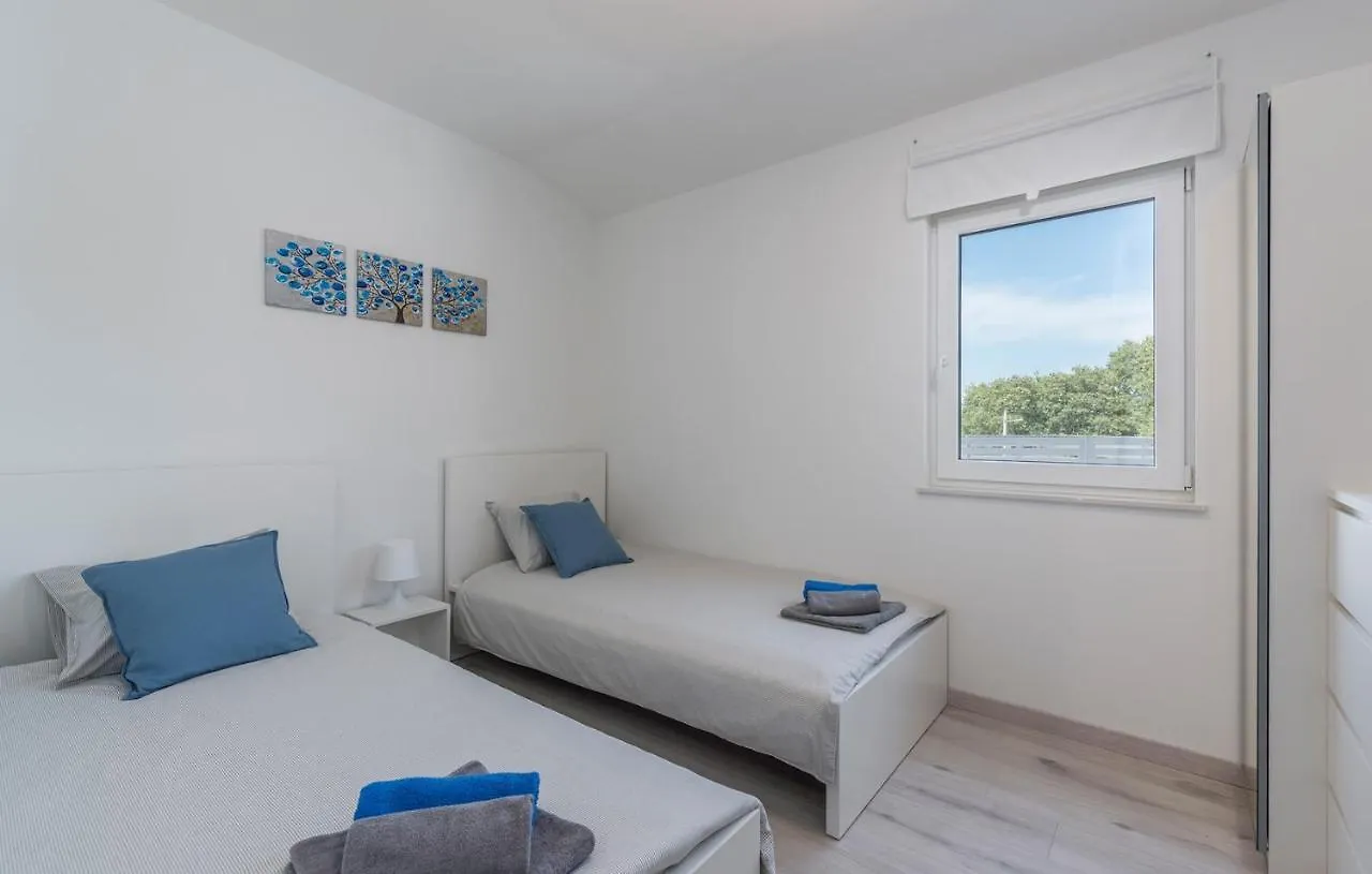 Villa Barbella Tinjan