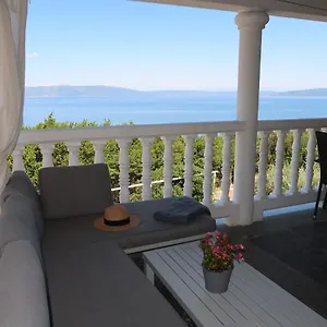  Apartment Ulika - Lbn105 By Interhome